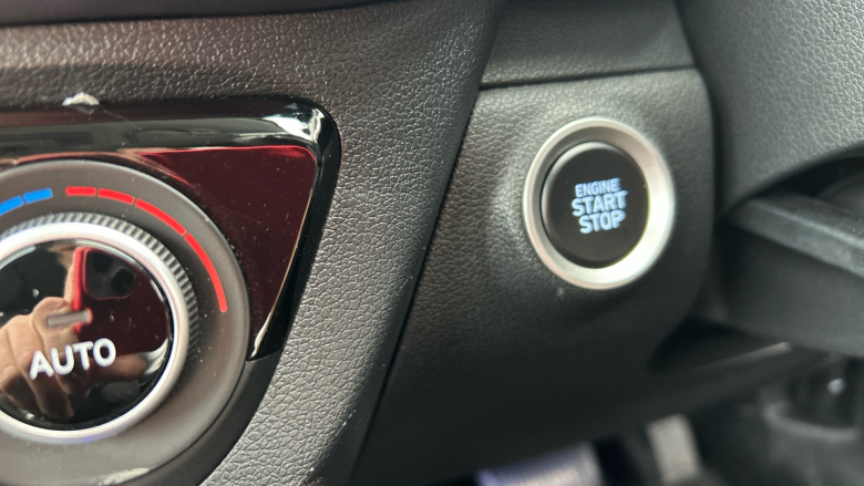 Hyundai i10 1.2 [79] Premium 5dr Auto [Nav] Petrol Hatchback